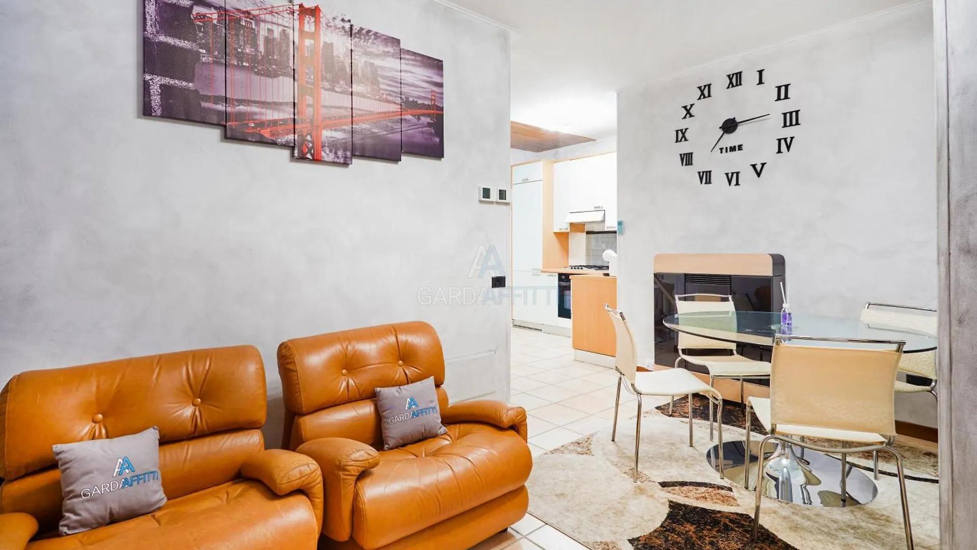 Ambra Apartment - Accesso A Tre Piscine A 200M Dal Lago 데센자노델가르다 0*,