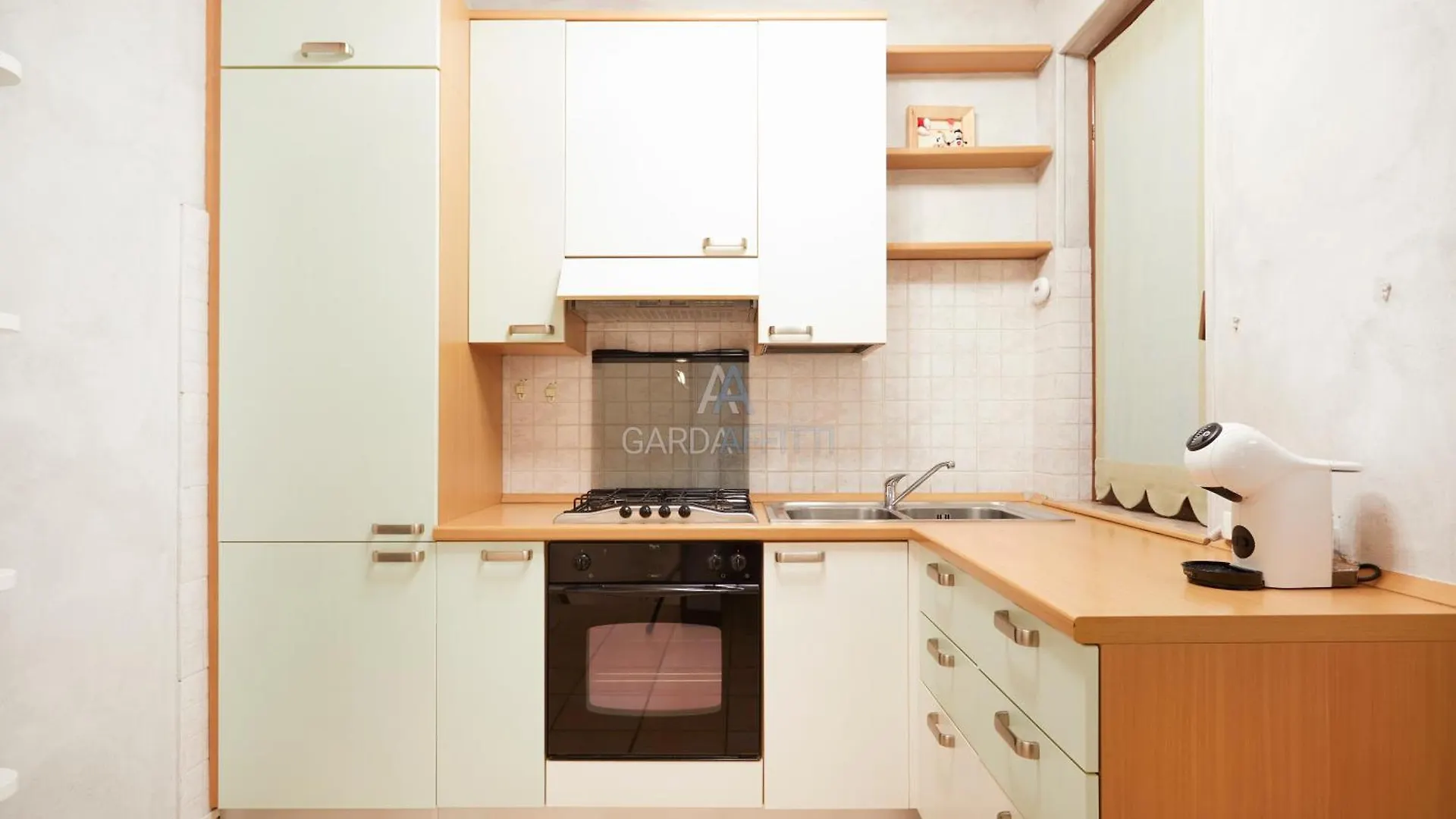 Ambra Apartment - Accesso A Tre Piscine A 200M Dal Lago 데센자노델가르다 이탈리아