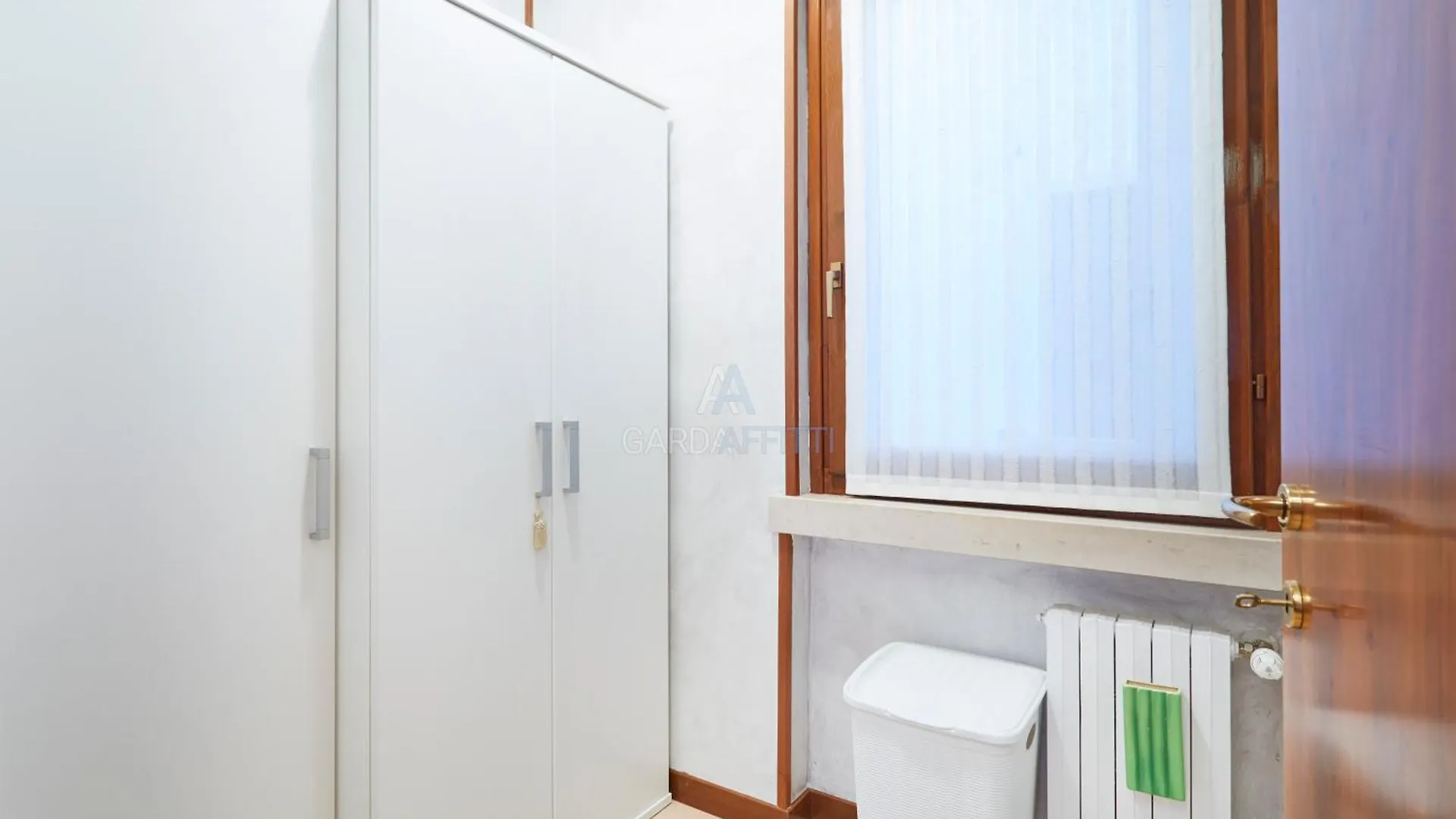 Ambra Apartment - Accesso A Tre Piscine A 200M Dal Lago 데센자노델가르다