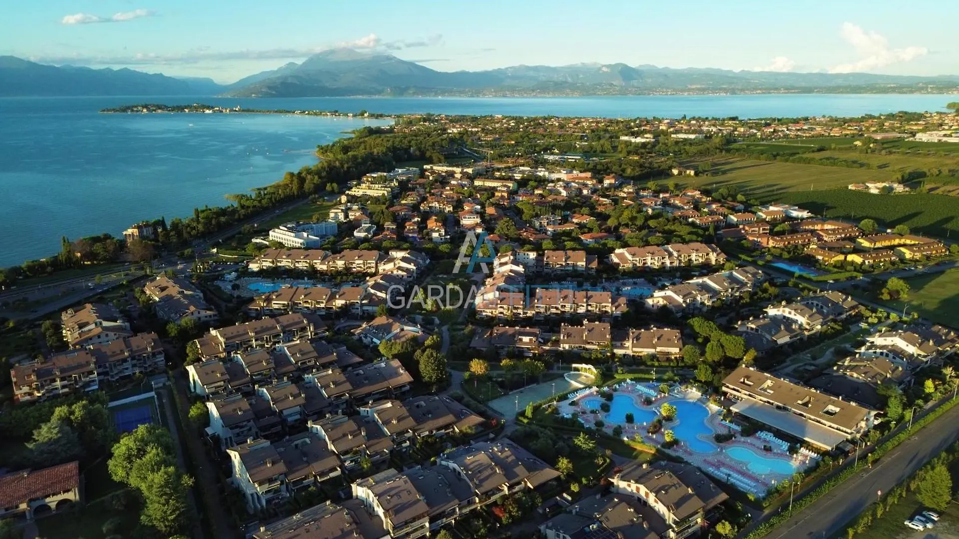 Ambra Apartment - Accesso A Tre Piscine A 200M Dal Lago Desenzano del Garda Italie